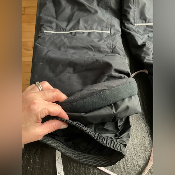 New Columbia Snow Pants (Youth) - Picture 9 of 14